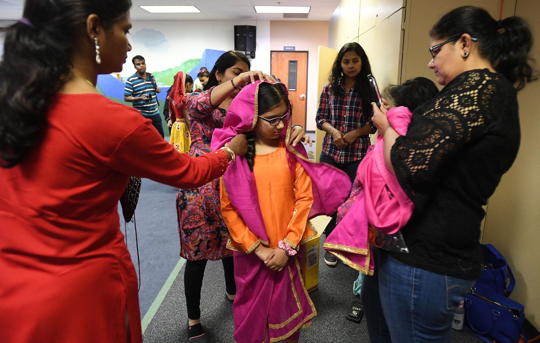 111219-news-diwali 39.JPG